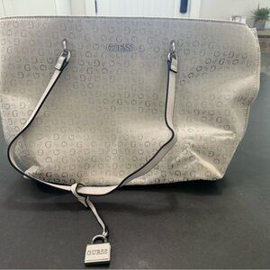 Guess Cream Tote